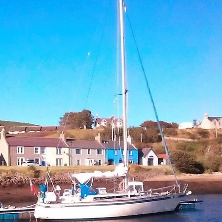 Song Of The Sea, Selkie House Bed and Breakfast Helmsdale Exteriör bild