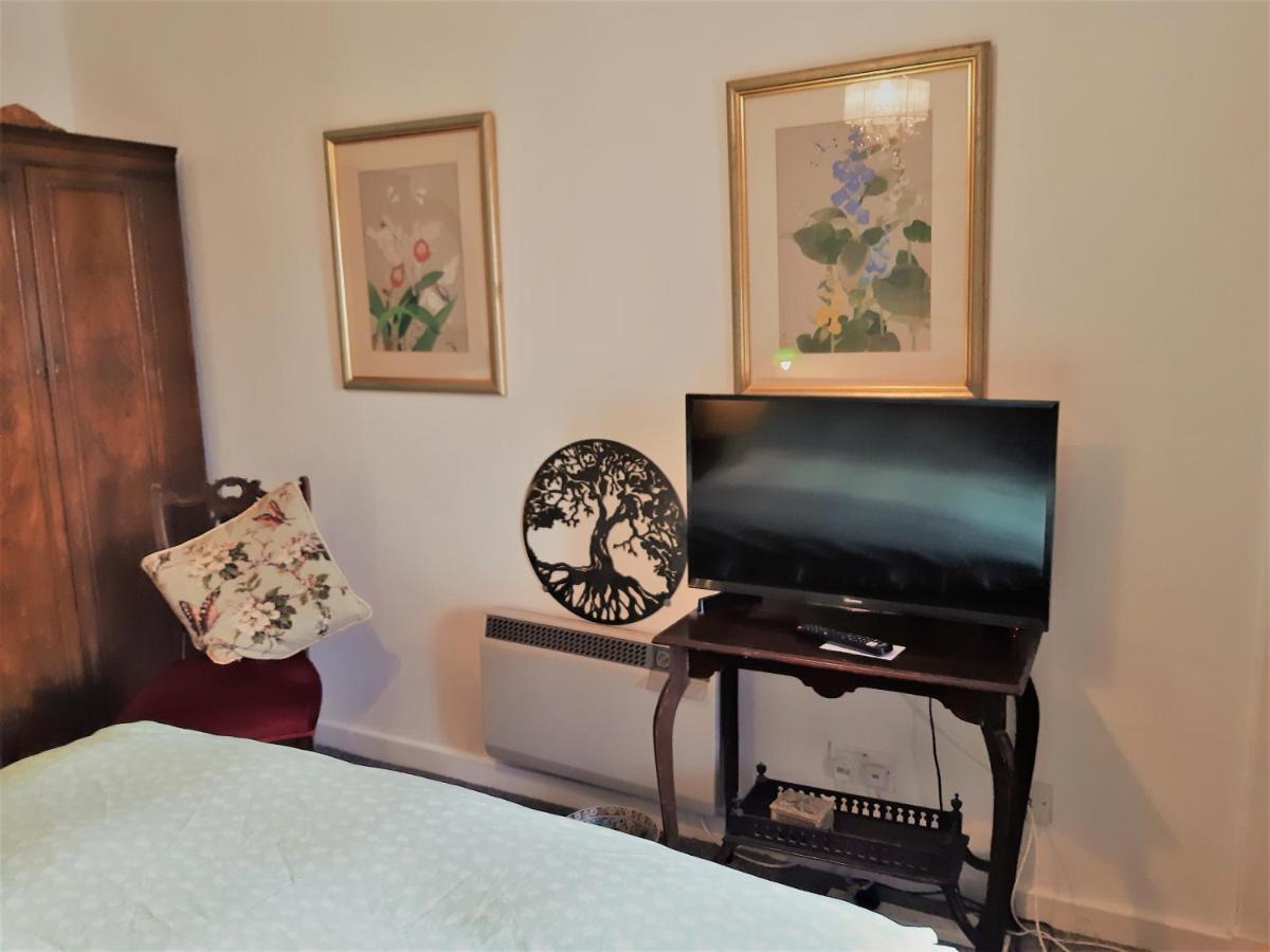 Song Of The Sea, Selkie House Bed and Breakfast Helmsdale Exteriör bild